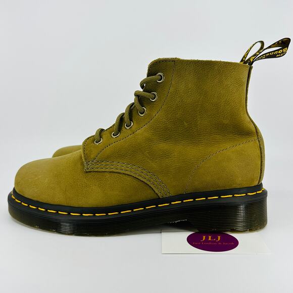 Dr. Martens Women's 101 UB Muted Olive Tumbled Nubuck Leather Ankle Boots Size 7 - Picture 5 of 11
